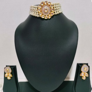 KUS85-GY Grey Single Locket Choker Set with Earrings for Women