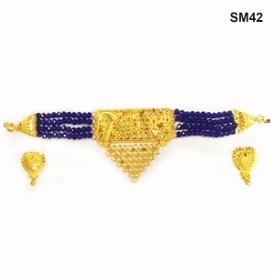 SM42-B New Design Unique Choker Blue Beads with Ear Rings for Traditional Wear