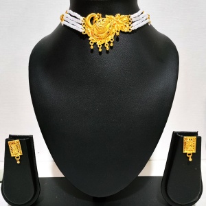 SM39-W Peacock Traditional Wear Choker Fancy Designs