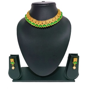 Traditional Women Unique Green Short Necklace with Earrings